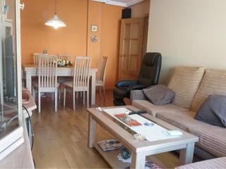 Piso en Rúa julia vaquero 6. Piso en venta céntrico y luminoso