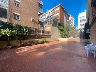 Miete Etagenwohnung in Doctor carulla 57. Vivienda en tres torres con terraza