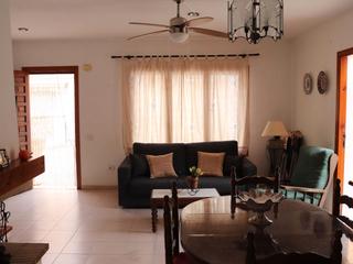 Casa a Carrer d'osca 3. Adosado en venta en oropesa del mar – residencial habana