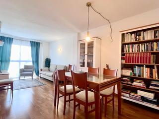 Piso en Carrer de cali 10. Luminoso piso en portixol