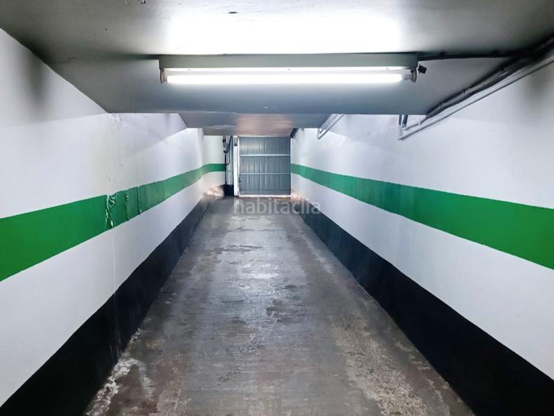 Foto 7a135814-029e-4c2c-b256-041b735a5d51. Aparcament cotxe a avinguda prat de la riba 57 a Lleida