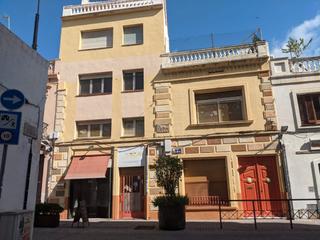 Maison à Sant antoni 15. Casa con encanto en el corazón del casco antiguo de premià de ma