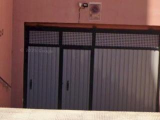 Parking coche en Prolongación ronda santo domingo  1. Garaje cerrado