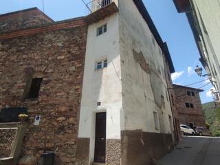 Casa a Carrer sant mamés 1. Casa a reformar