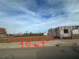 Terreno residencial en Calle n§ 5 3. Parcela urbana 250 metros en chilches pueblo zona nueva junto co