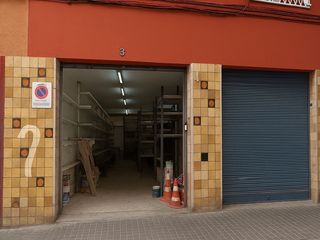 Local Comercial a Calle venus 3. Local en venta