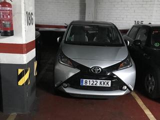 Affitto Posto auto in Avinguda de josep tarradellas 35. Plaza de parking coche pequeño