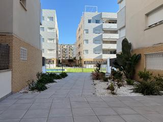 Piso en Avenida mossen jaume soler  99. Piso 200 metros de playa más mel calafell