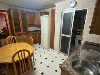 Piso en Calle lópez amo 0. Piso en el centro de santa rosa