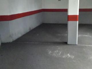 Parking moto à Milà i fontanals 98. Garaje en venta en calle milà i fontanals