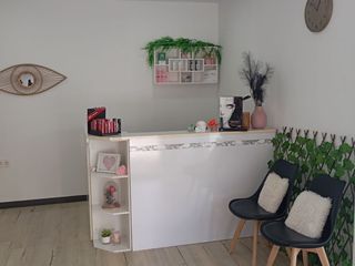 Transfer Business premise in Concepción arenal,22 bajo 03201. Se traspasa y alquila centro de estetica en elche