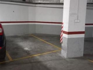 Aparcament cotxe a Vallerona  2. Parking cerca de la plaza cataluña