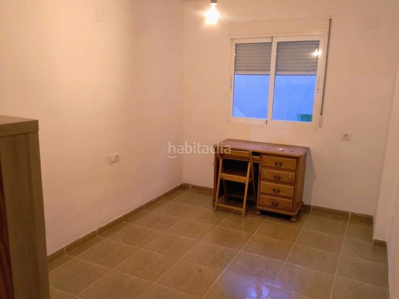 Foto 5d6bc1f0-a62a-4e68-b21a-a85a09f34220. Alquiler piso en plaza nueva 13 piso en alquiler en calig en Cálig