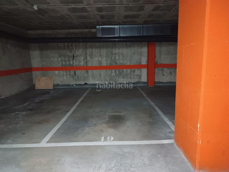 Foto 0795fea6-048b-4fcc-a3bb-1eb4c730f821. Alquiler parking coche en riera bugantó 5 lloguer pàrquing en Girona