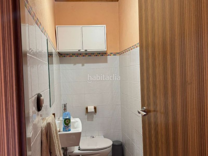 Foto f32b0af4-bebf-4033-af3c-41a232125598. Haus in plaça de l'església 1 in Vallbona de les Monges
