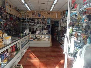 Traspàs Local Comercial a Diputacio  435. Traspaso ferreteria lampisteria