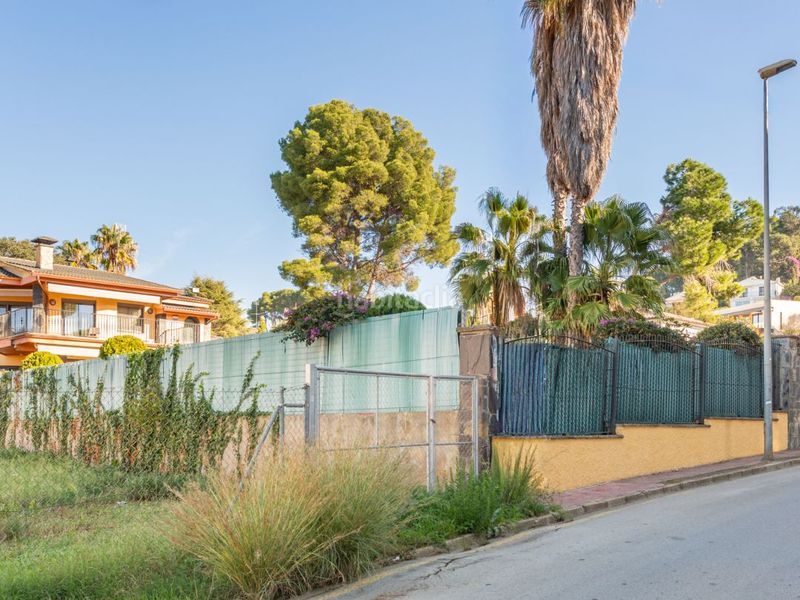Foto 2a63b6f7-0e45-451a-81ee-c3c2e73b4a07. Casa en plaça sisquella alfredo 3 villa en zona exclusiva Fenals a 150 metros de playa en Lloret de Mar
