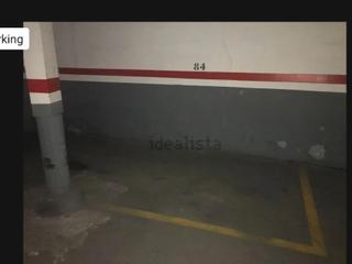 Lloguer Aparcament de moto a Avenida meridiana 330. Plaza de garaje para 2 motos