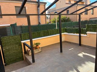 Rent Towny house in Rescat 25. Alquiler para todo el año de chalet en salou