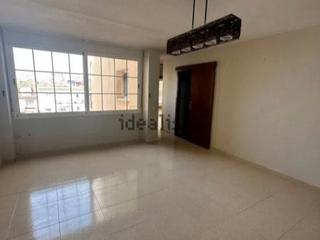 Apartamento en Moncayo  20. Apartamento centro fuengirola