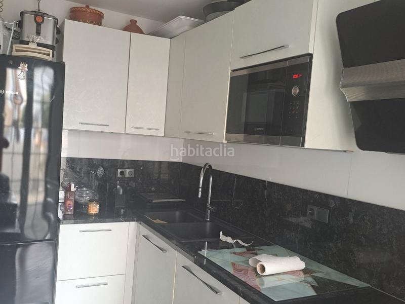 Foto d82fef70-e646-4519-83d8-7a9fde57921e. Casa adossada a avenida de la generalitat 5 a Coma-ruga platja Coma-ruga