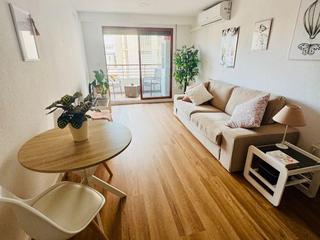 Appartement à Avenida canalejas 19. Luminoso piso de 2 habitaciones y 1 baño en santa pola