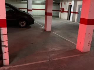 Miete Autoparkplatz in Carrer la moleta 1. Laza de garaje en san juan pueblo