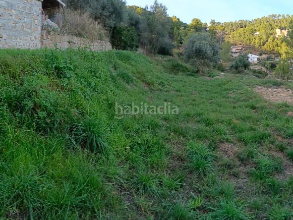 Foto b36d1861-97a0-4733-b97d-2d4f16ed82c4. Terreno residencial en narcís oller 16 terreno con todos los servicios en Castellgalí