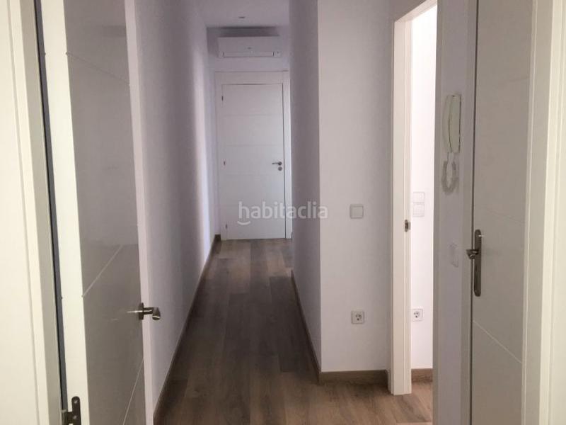 Foto 7124fd1d-84ba-42ab-ae54-ab38a726be4c. Miete erdgeschoss in avinguda josep anselm clavé 55 in Prat de Llobregat (El)