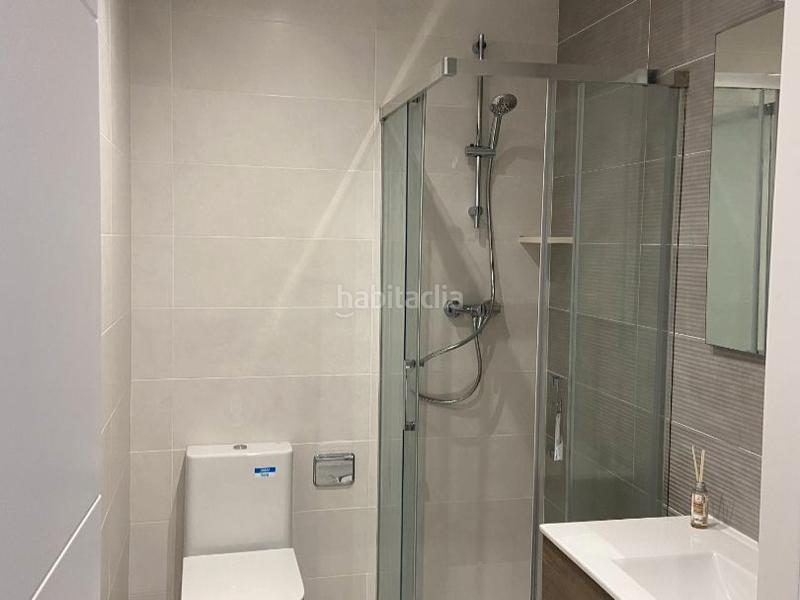 Foto c0abe4da-d279-4ac6-a0cb-c7c903aebf18. Miete erdgeschoss in avinguda josep anselm clavé 55 in Prat de Llobregat (El)