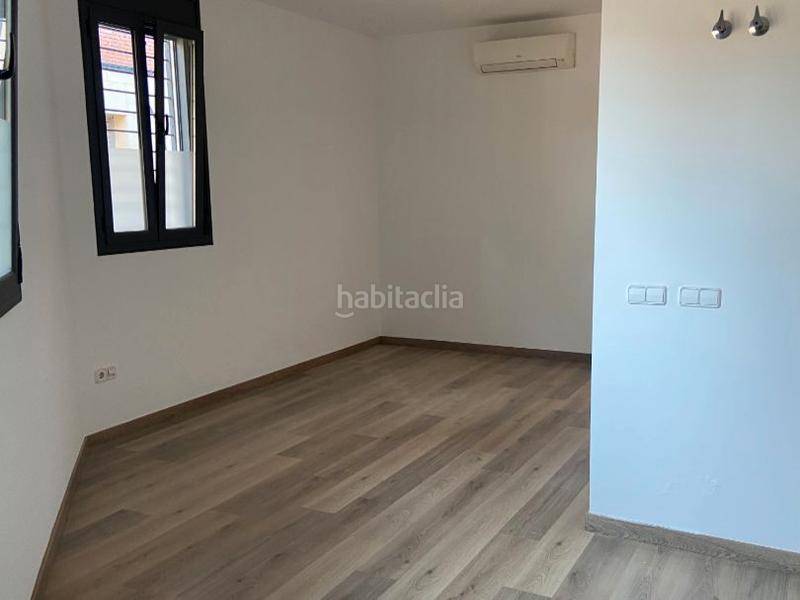 Foto da41c071-68ad-4317-a77a-5e9fc76ffbc3. Miete erdgeschoss in avinguda josep anselm clavé 55 in Prat de Llobregat (El)