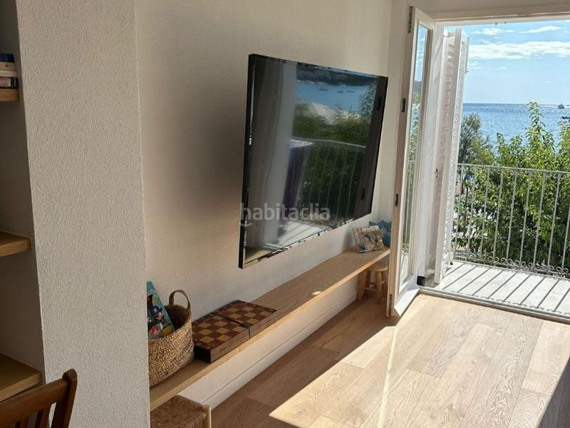 Foto 05263342-4ac5-4d8f-acd9-dfe2b934c3e5. Apartament a plaça del passeig 10 a Cadaqués