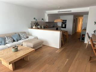 Appartement in Plaça del passeig 10. Muy centrico