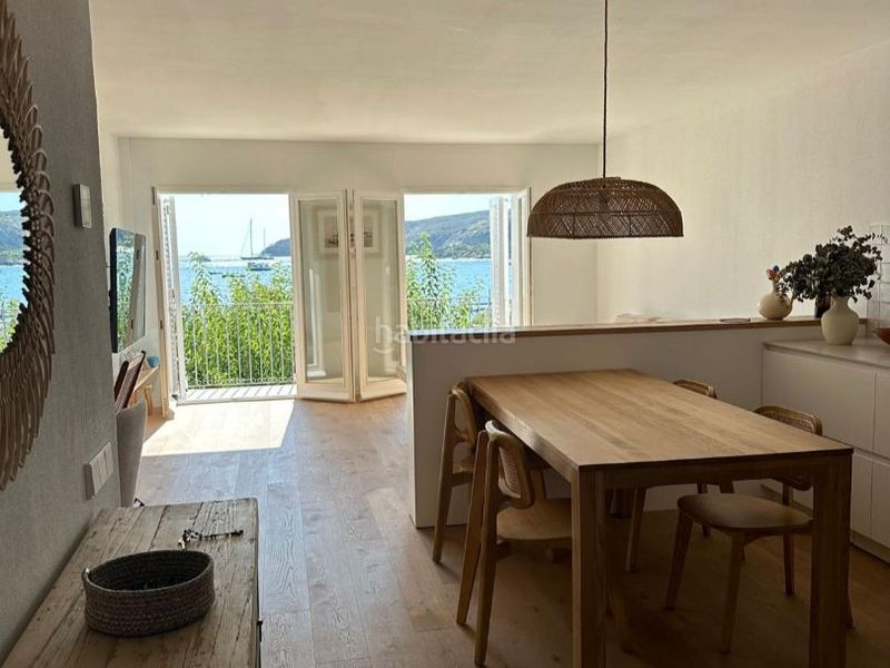 Foto 90d99809-4362-4483-9e02-03b3fefacf19. Apartament a plaça del passeig 10 a Cadaqués