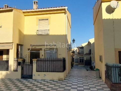 Foto d425b766-0e17-464c-b64c-10702cd811ee. Casa adosada en los lechines 13 casa en venta en Pulianas