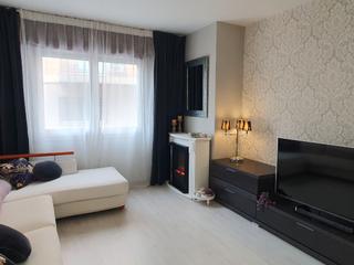 Appartement à Pau claris 19. Piso en manresa para entrar a vivir