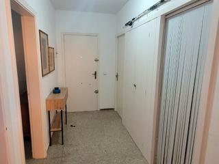 Alquiler Apartamento en Avenida diputacion  78. Zona tranquila delante del mar