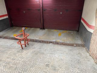 Affitto Posto auto in Carrer del tren de baix 51. Pàrquing cèntric per cotxe petit