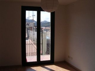 Appartement à Carrer balmes 35. Buena oportunidad por ubicacion