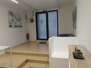 Miete Büro in Balmes 373. Se alquila oficina dentro de despacho de abogados