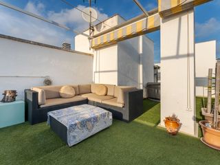 Piso en Paseo vilanova 54 esc a 2 2. Dúplex en zona centro listo para entrar
