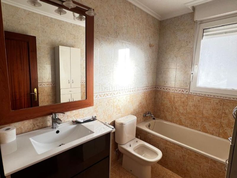 Foto 863d9908-fdab-4006-9474-70116b039e50. Chalet in barrio la teja 127 in Reocín