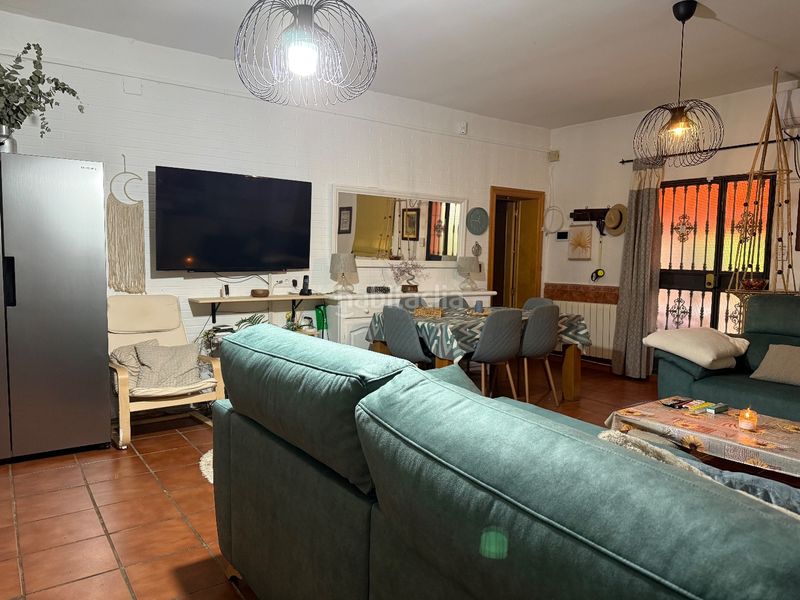 Foto e30c0544-e3e9-49c9-a638-ab6bd12caf80. Chalet in calle roble 28 in Argamasilla de Calatrava