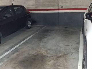 Rent Car parking in Colon 60. Plaza de parking en alquiler