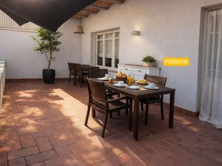 Pis a Plaça de catalunya 15. Vivienda única con terraza privada en el corazón de girona