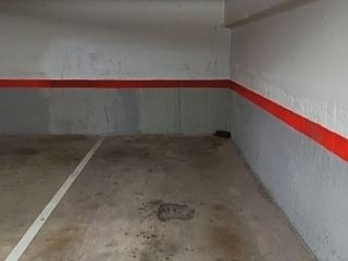 Lloguer Aparcament cotxe a C/roc codó 37. Alquiler/venta parking  c/ roc codó, 37 sant cugat