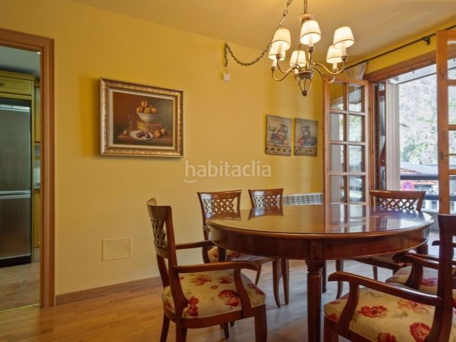 Foto a7ce975a-1a69-4312-9e2f-c927baa8777e. Alquiler masía en avenguda deth pas d'arró 14 luminoso y exclusivo en Vielha e Mijaran