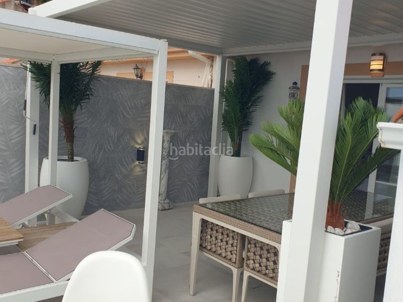 Foto fa82c73a-5d5b-4885-a363-8954f4e6ee06. Miete zweistöckige wohnung in calle la romántica 54 in Almuñécar