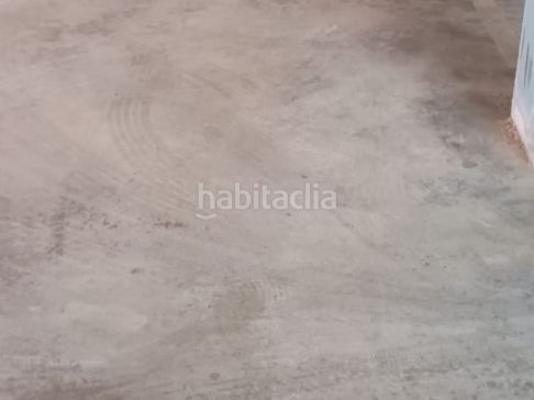 Foto 9a616746-5709-4367-bf45-5775a76828a1. Lloguer aparcament cotxe a av. mediterrani 38 a Cubelles