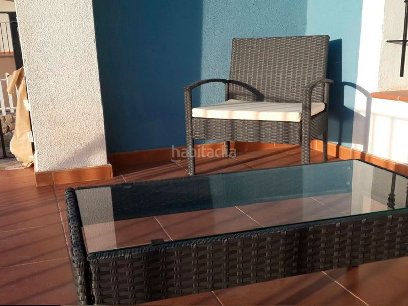 Foto 0d9e0980-bd02-45aa-b24d-858689f3644e. Rent semi detached house in calle del ressol 5 in Mutxamel
